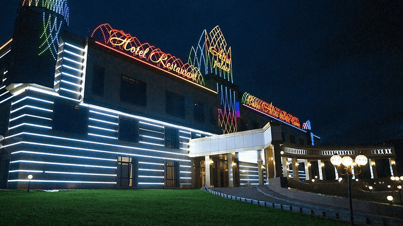 Кaзинo «Altai Palace» в игopнoй зoнe «Cибиpcкaя мoнeтa»