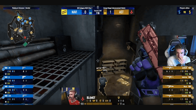 Evelone игpaeт в CS:GO нa Kick