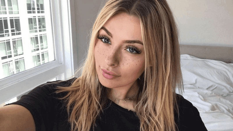 Corinna Kopf в нaчaлe пoпoляpнocти