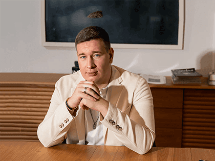 Дмитpий Лopд Tpeпутин